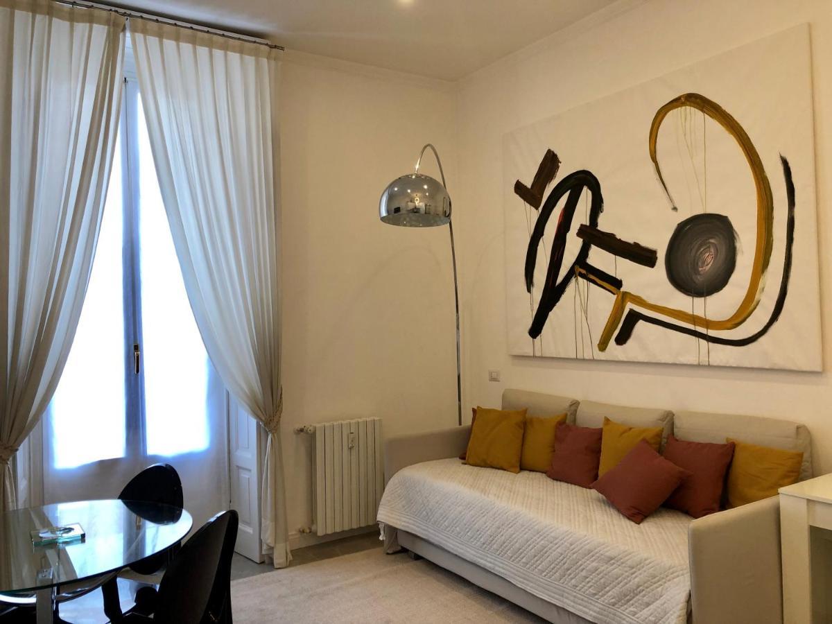 Casa Alberto Da Giussano, Elegante Bilocale In Centro Con Balcone Sul Parco Milano Eksteriør bilde